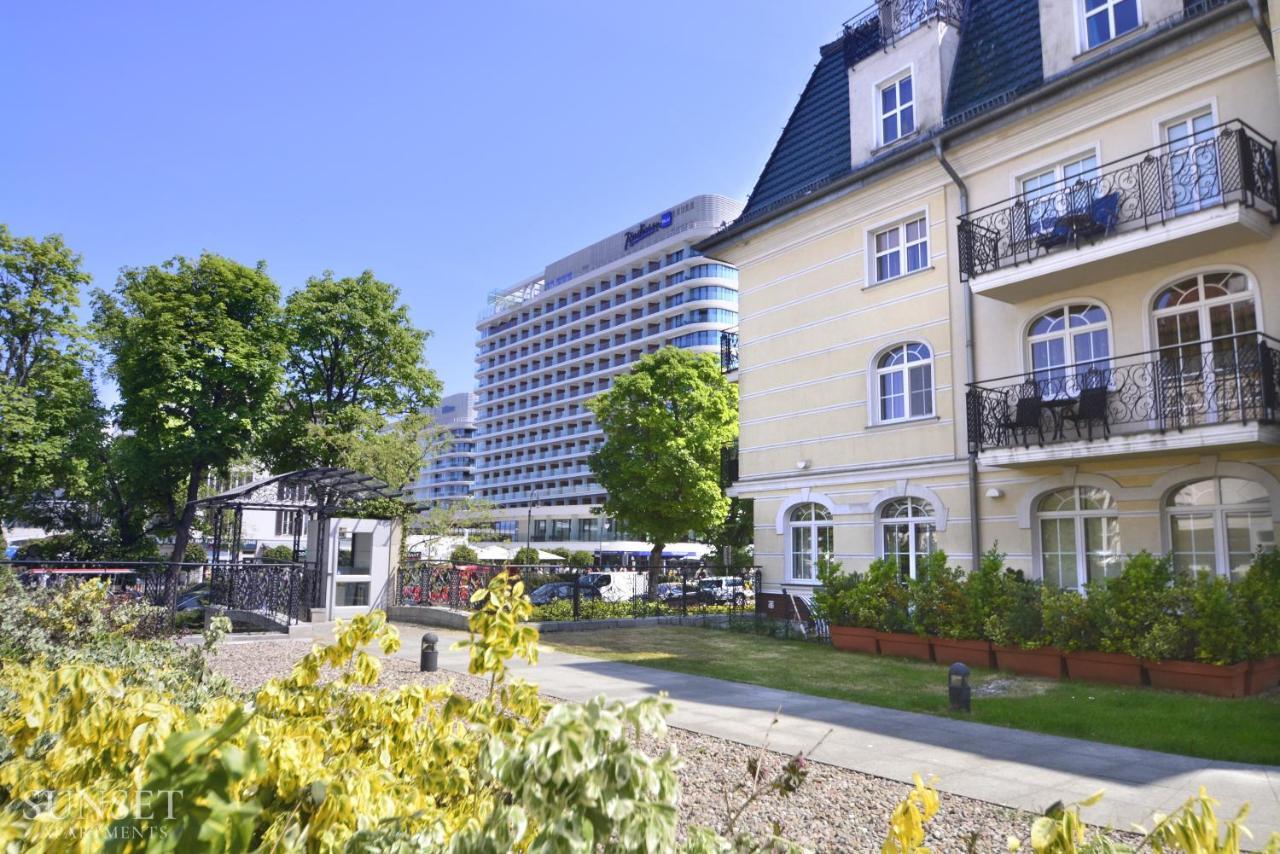 Promenada - Plaza 100M Apartment Swinoujscie Luaran gambar